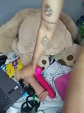 Yaumiko live cam on StripChat