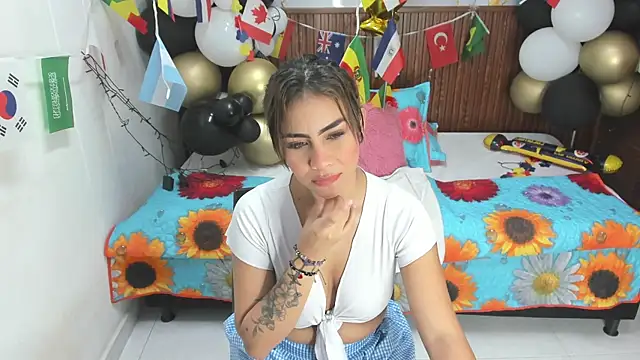 Holly_22 webcam