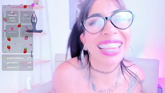 Rumi_666 webcam