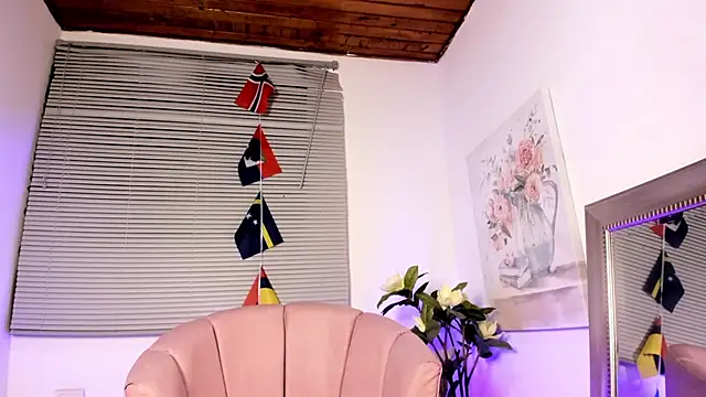 emily_burton18 webcam