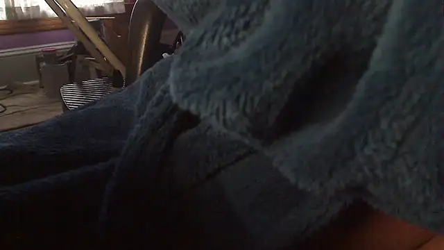 LickYourYoni webcam