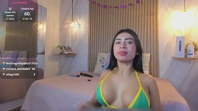 alisson_foxxy webcam