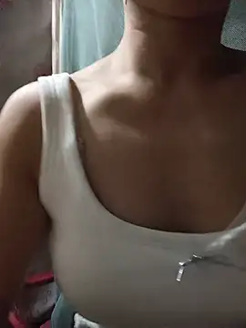 Tieuvy122 webcam