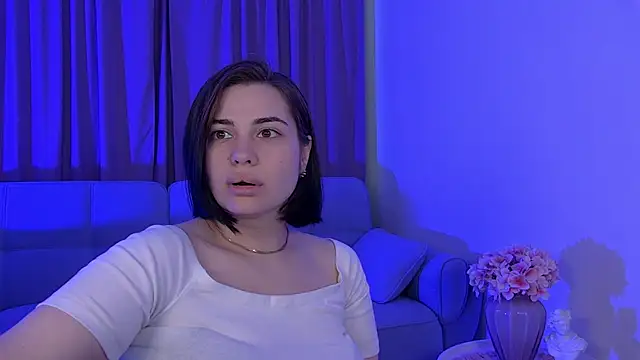 AdrianaToress webcam