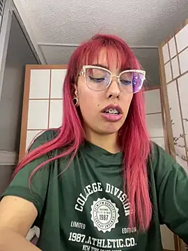 MeraSecretXXX webcam