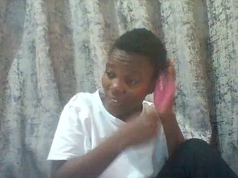 tina_2030 webcam