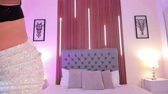 VictoriaaCruz live cam on StripChat