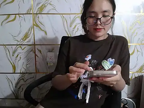 Lyzizi_lovely09 webcam