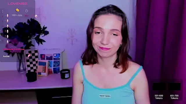 KindHazelHere_ webcam