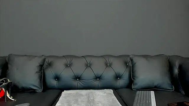 HaleySweet18 webcam