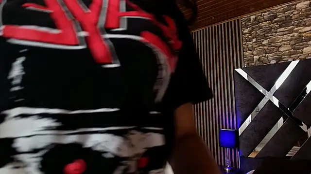 Amy_channel webcam