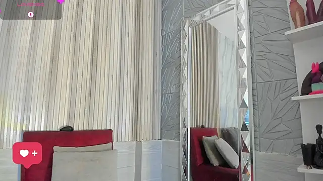 BriannaChelsea webcam