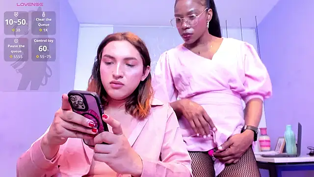 Mielayette - Couple webcam sex chat