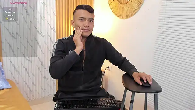 Chris_vega_ webcam