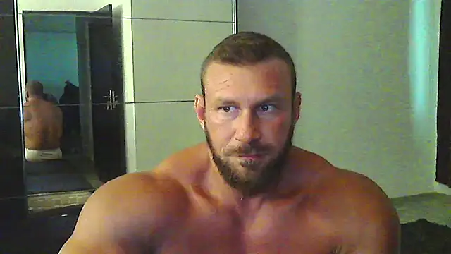 muscularkevin webcam