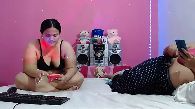 brunnette_hot webcam