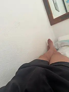 Iznywi live cam on StripChat