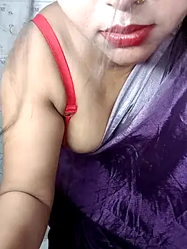 EeshaQueen webcam
