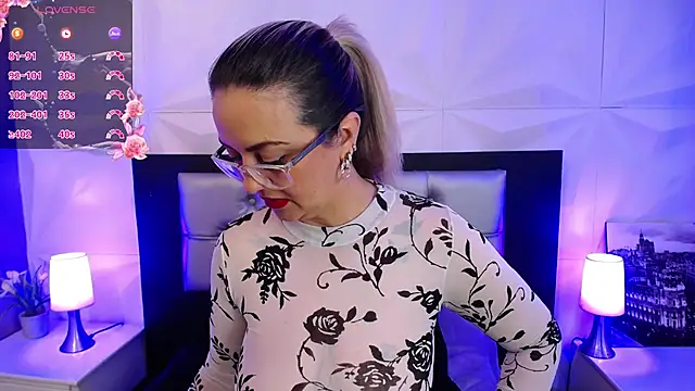 Azaahara_ webcam