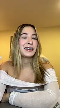 kloe__t18 webcam