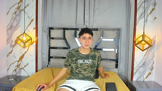Alantaylorr_ webcam
