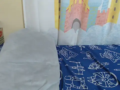zeina_gen webcam