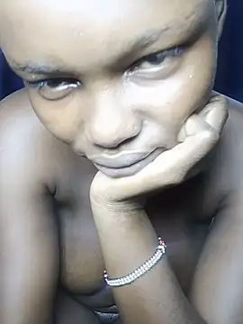 Sexymaurine webcam