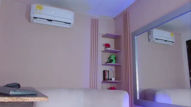 _cloe_21 webcam