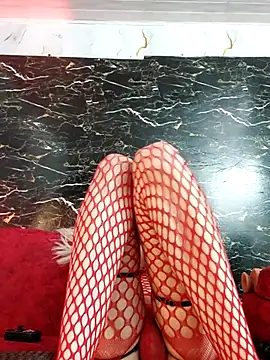 crislingery_dolli webcam