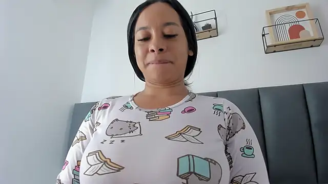 MaraOwen_ webcam