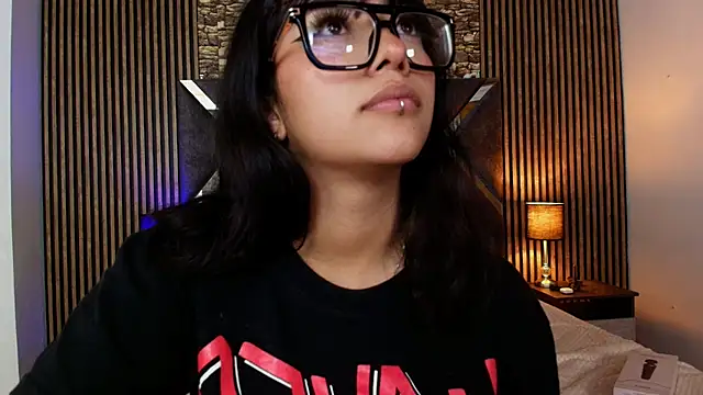 Amy_channel webcam