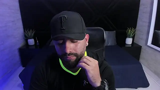 jhon_bear03 webcam