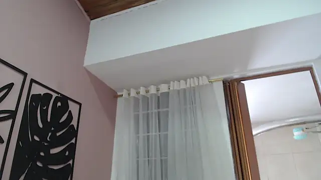 amara_rousse1 webcam
