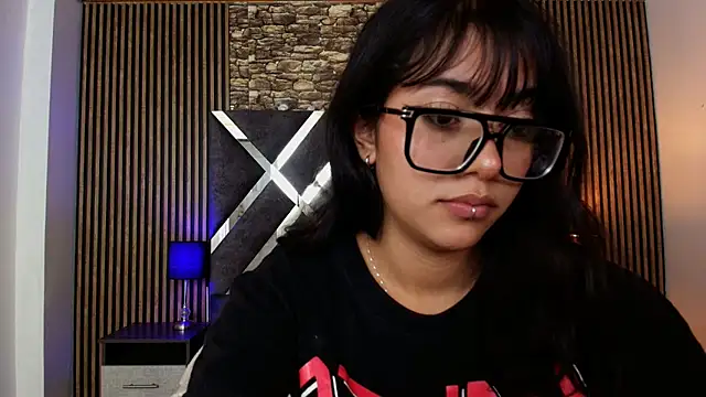 Amy_channel webcam
