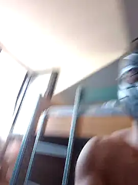zzzlprzlytskyrvqnvlzzz live cam on StripChat