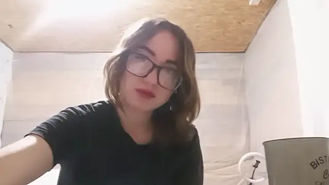 OliviaMoment live cam on StripChat