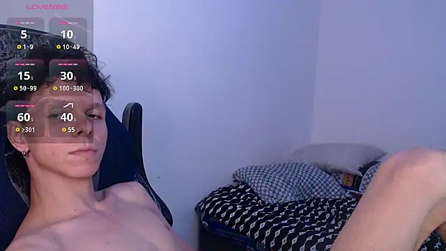 bryamado69 live cam on StripChat