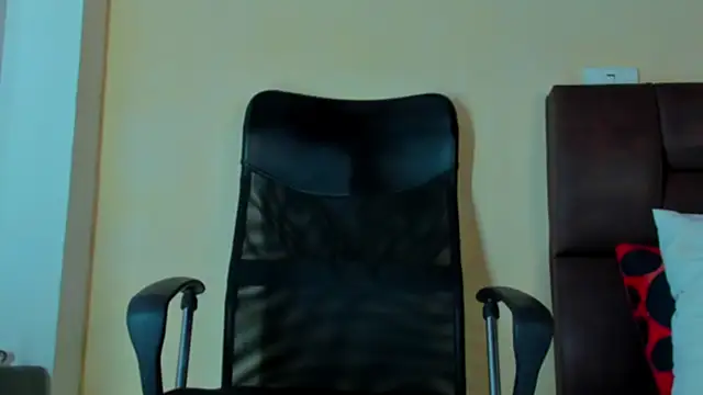 MikeRoss7777 webcam
