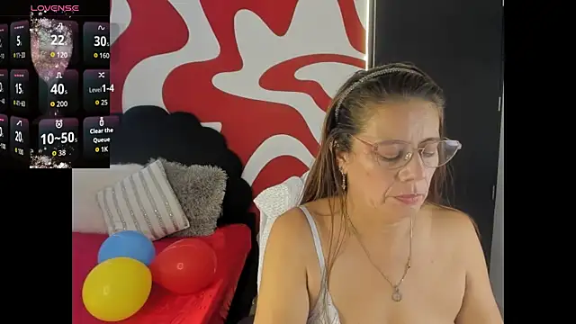 channelsmith_55 webcam