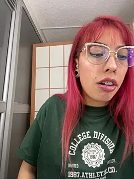 MeraSecretXXX webcam