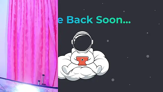 NathaxaLeans webcam