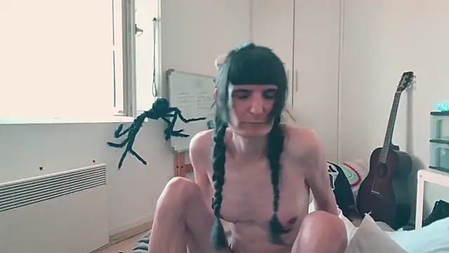 CeriseLapine webcam
