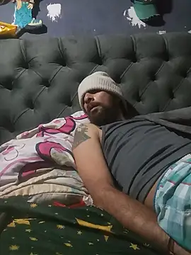 hairy_mannn webcam