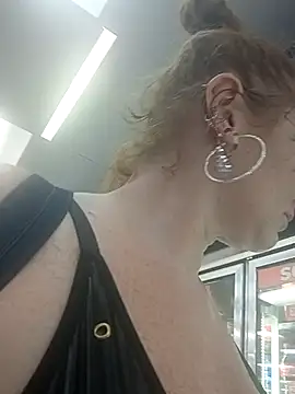 nakedgarbageperson webcam
