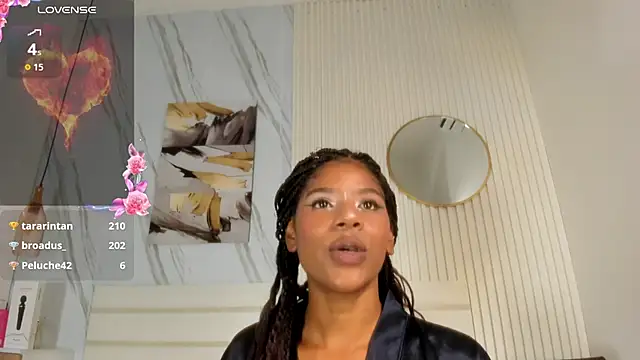 Afro_Luna webcam