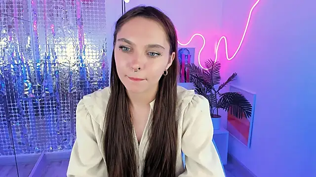 ChloeSunny webcam