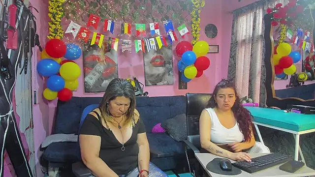lesbiancuple webcam