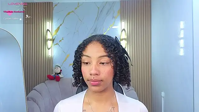 Violeth_b webcam