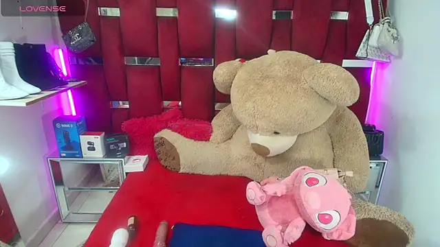 Ginna_doll webcam
