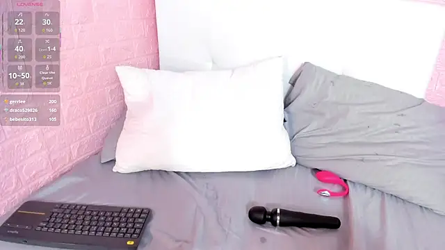 Celeste_Rox webcam